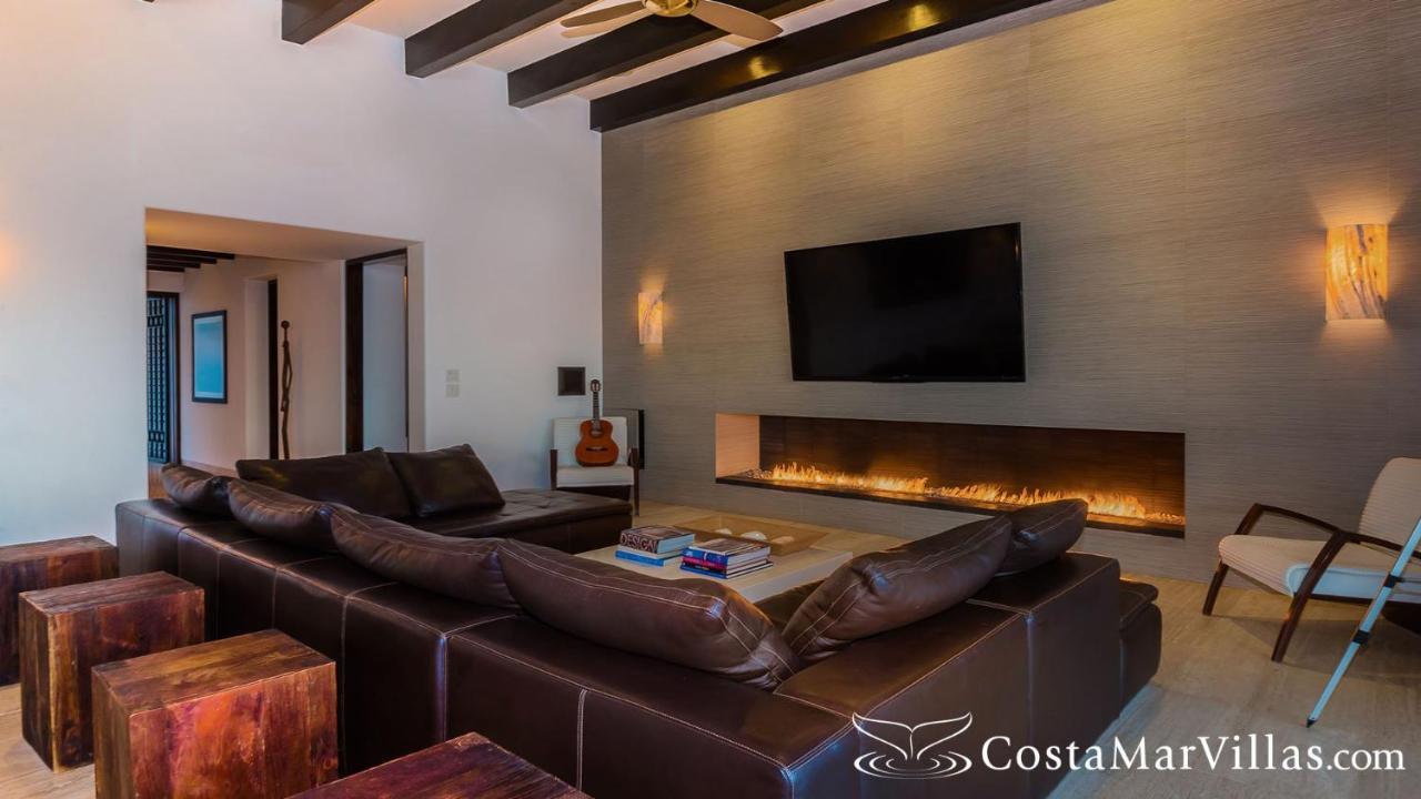 Casa Yvonne Modern Amenities Near Exclusive Golf Course Sleeps 16 Villa San Jose del Cabo Exterior photo